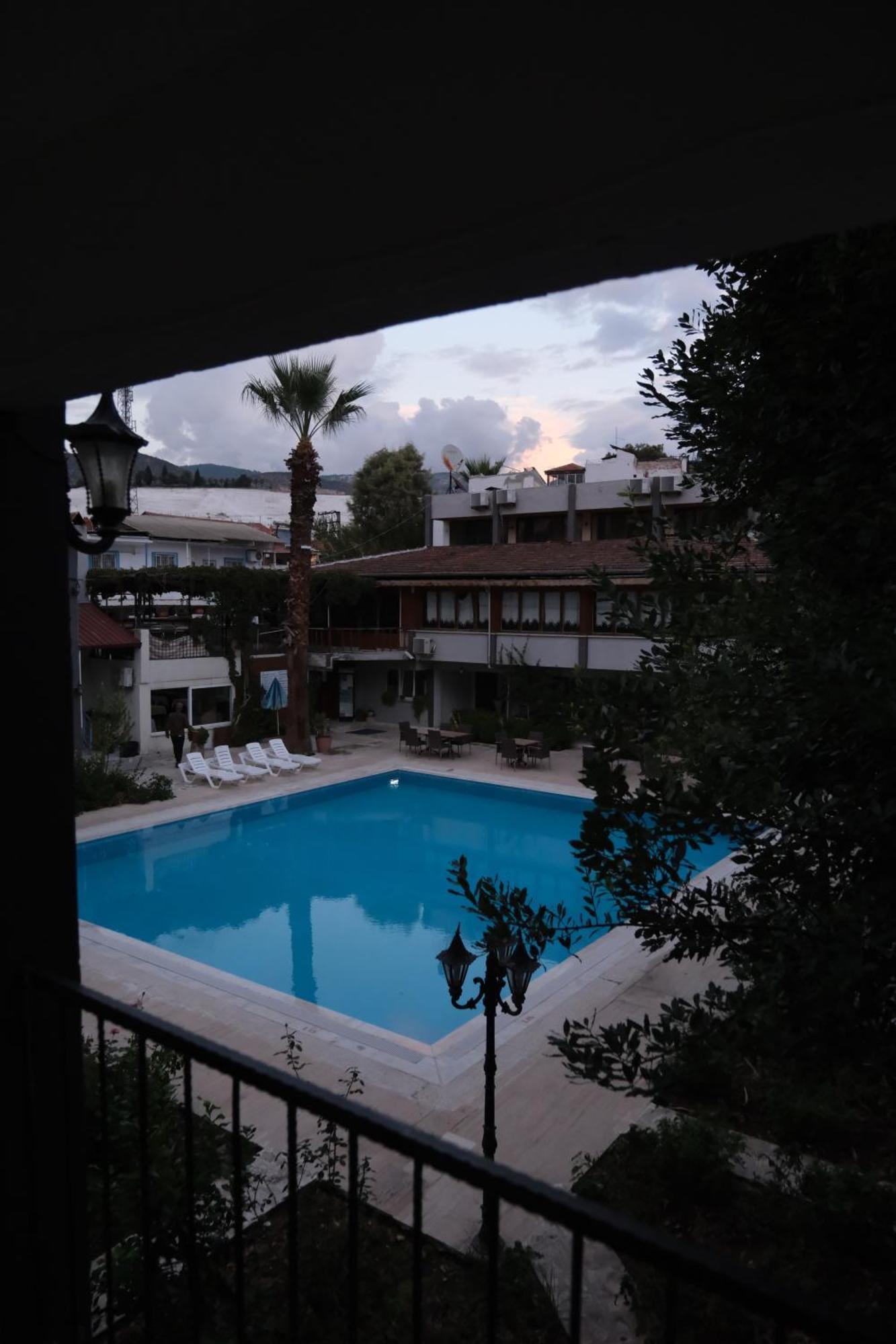 Artemis Yoeruek Otel Old Town Pamukkale Bagian luar foto